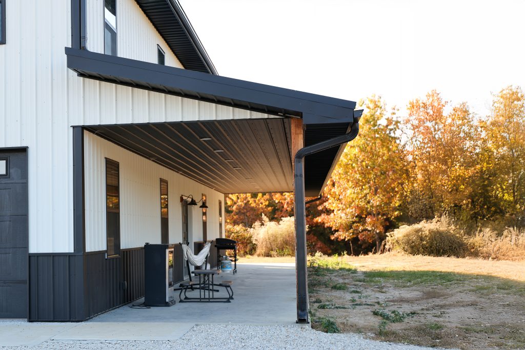 Nice barn walls. Ag panel metal.
