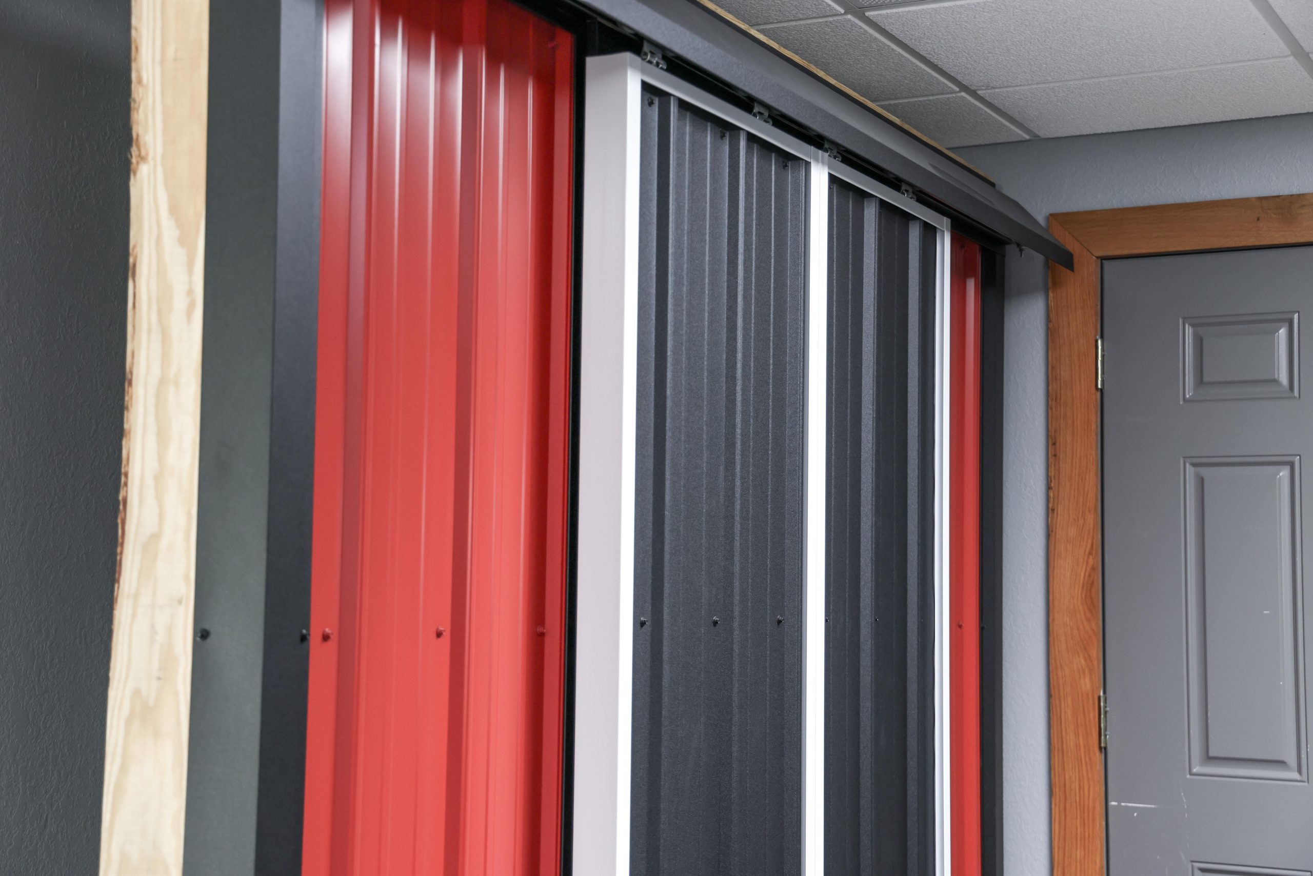 CannonBall Door Track Example