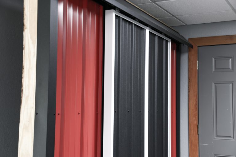 CannonBall Door track example